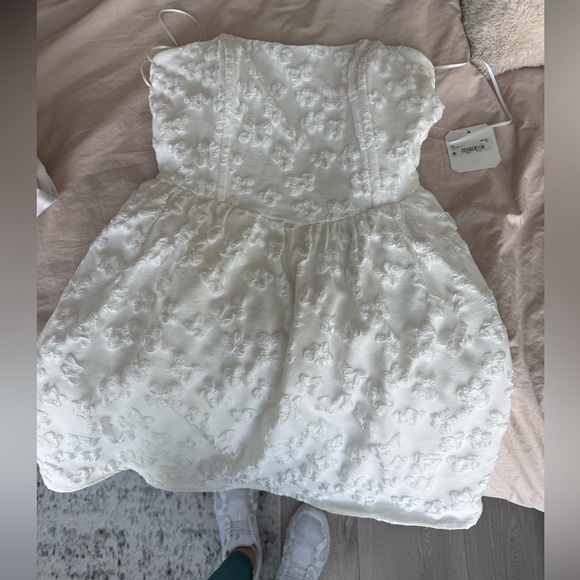 Altar'd State White Mini Dress - Picture 1 of 3